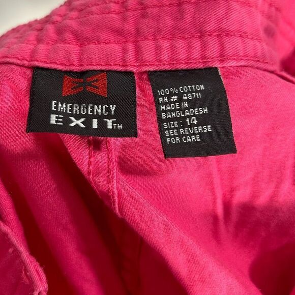Emergency Exit girl Short size 14 100% cotton - Picture 3 of 5